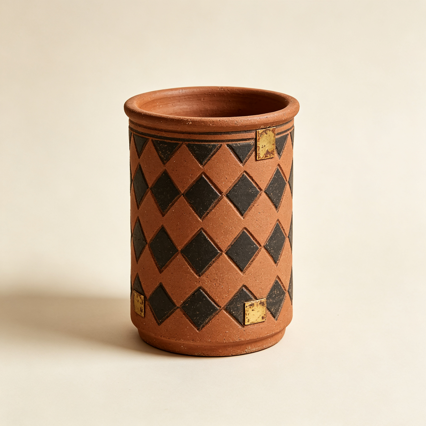 Terracotta Diamond Gold Patch Planter
